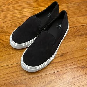 Aquatalia. Size 7. Italian suede Navy sneaker. Never worn